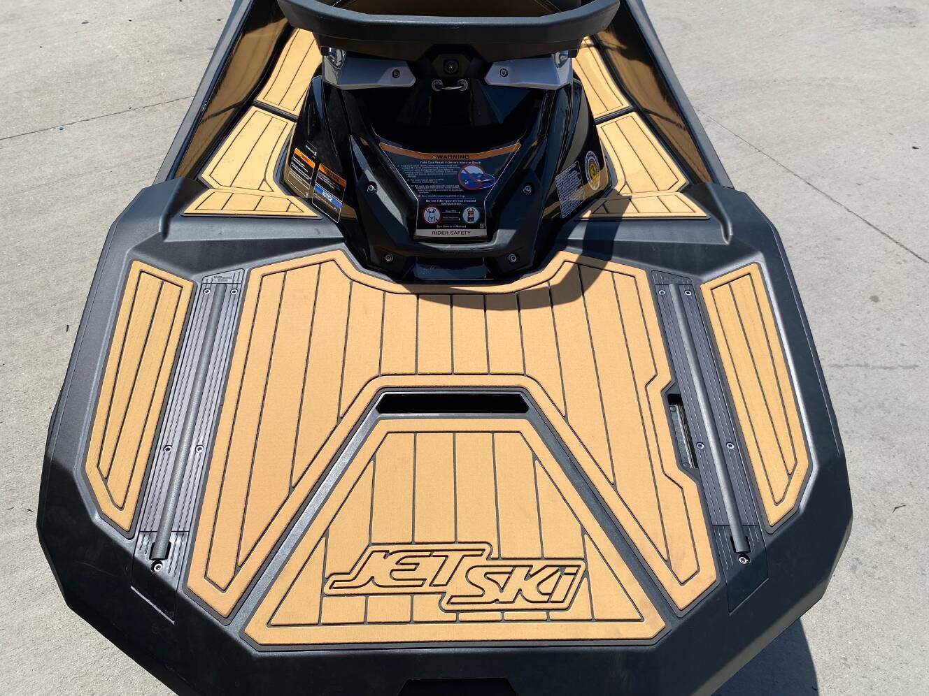 A photo of this 2026 Kawasaki Jet Ski Ultra 160 LX