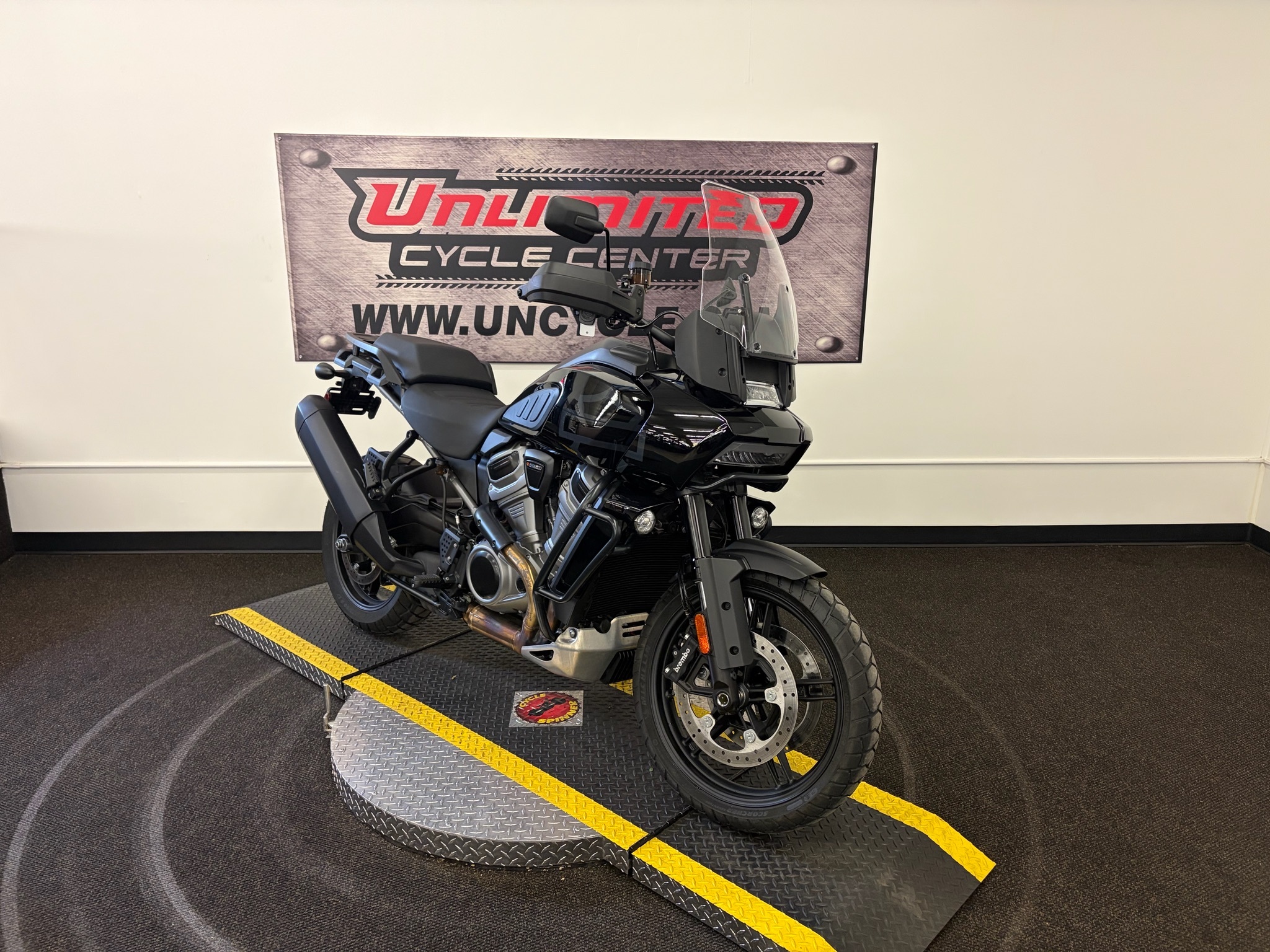 2022 Harley-Davidson Pan America™ 1250 Special 1250 SPECIAL in Tyrone, PA