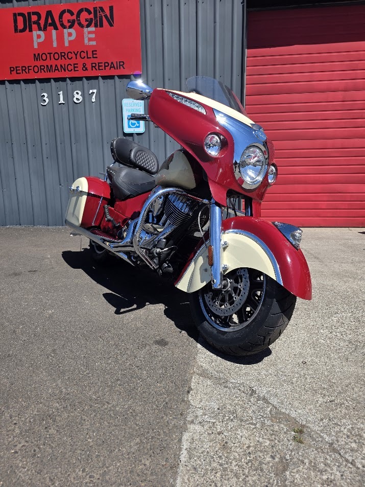 2015 Indian CHIEFTAIN in Hubbard, OR