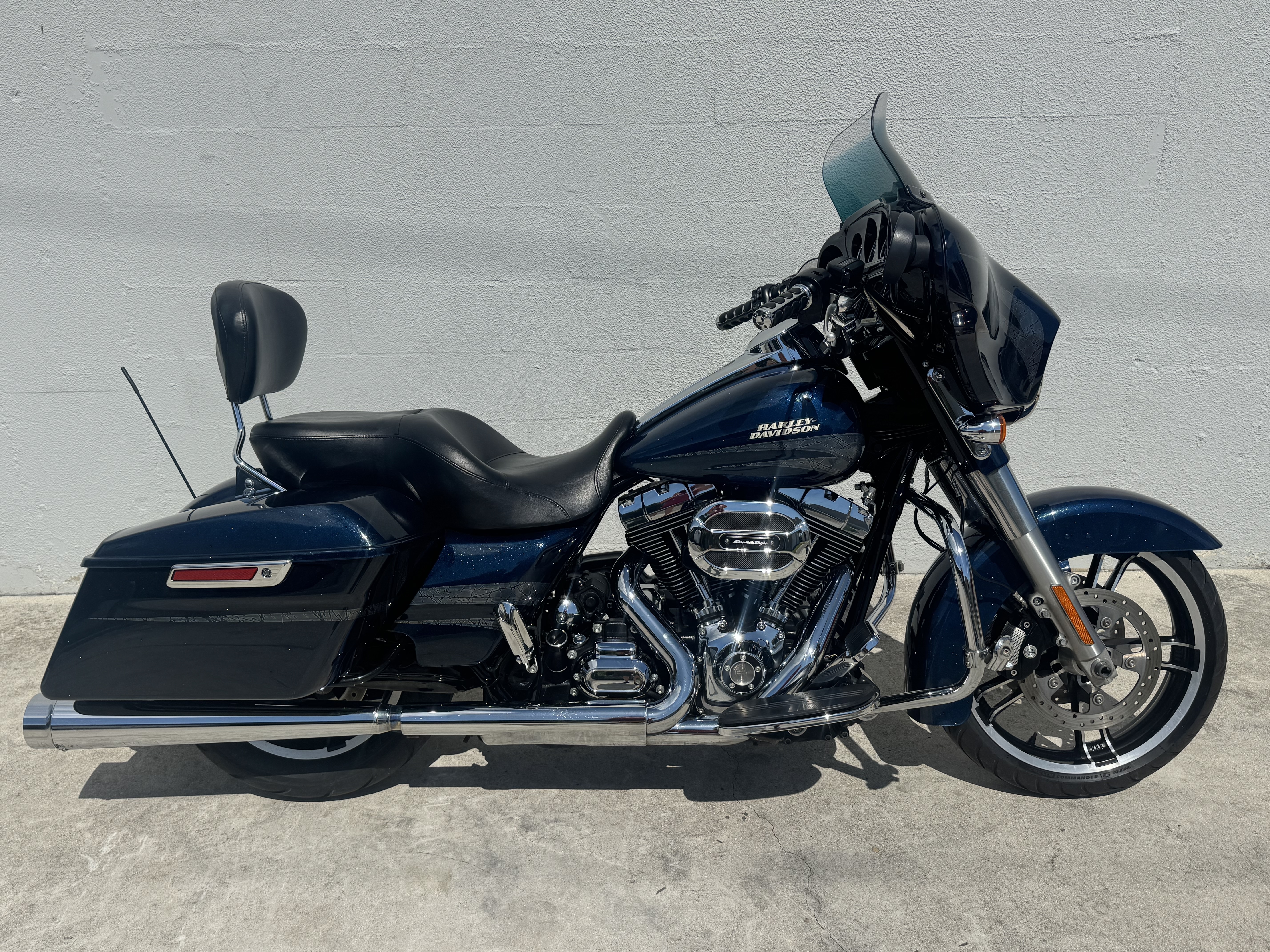2016 Harley-Davidson STREET GLIDE FLHXS BASE in Sarasota, FL