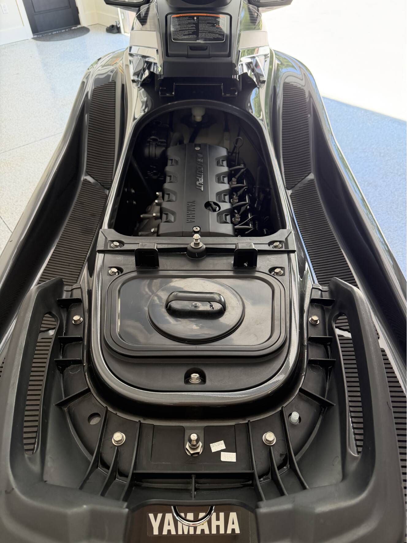 A photo of this 2018 Yamaha WAVERUNNER VX CRUISER HO