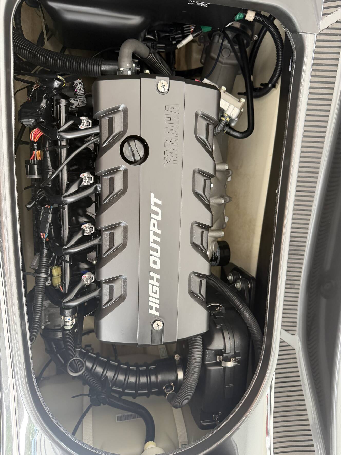 A photo of this 2018 Yamaha WAVERUNNER VX CRUISER HO
