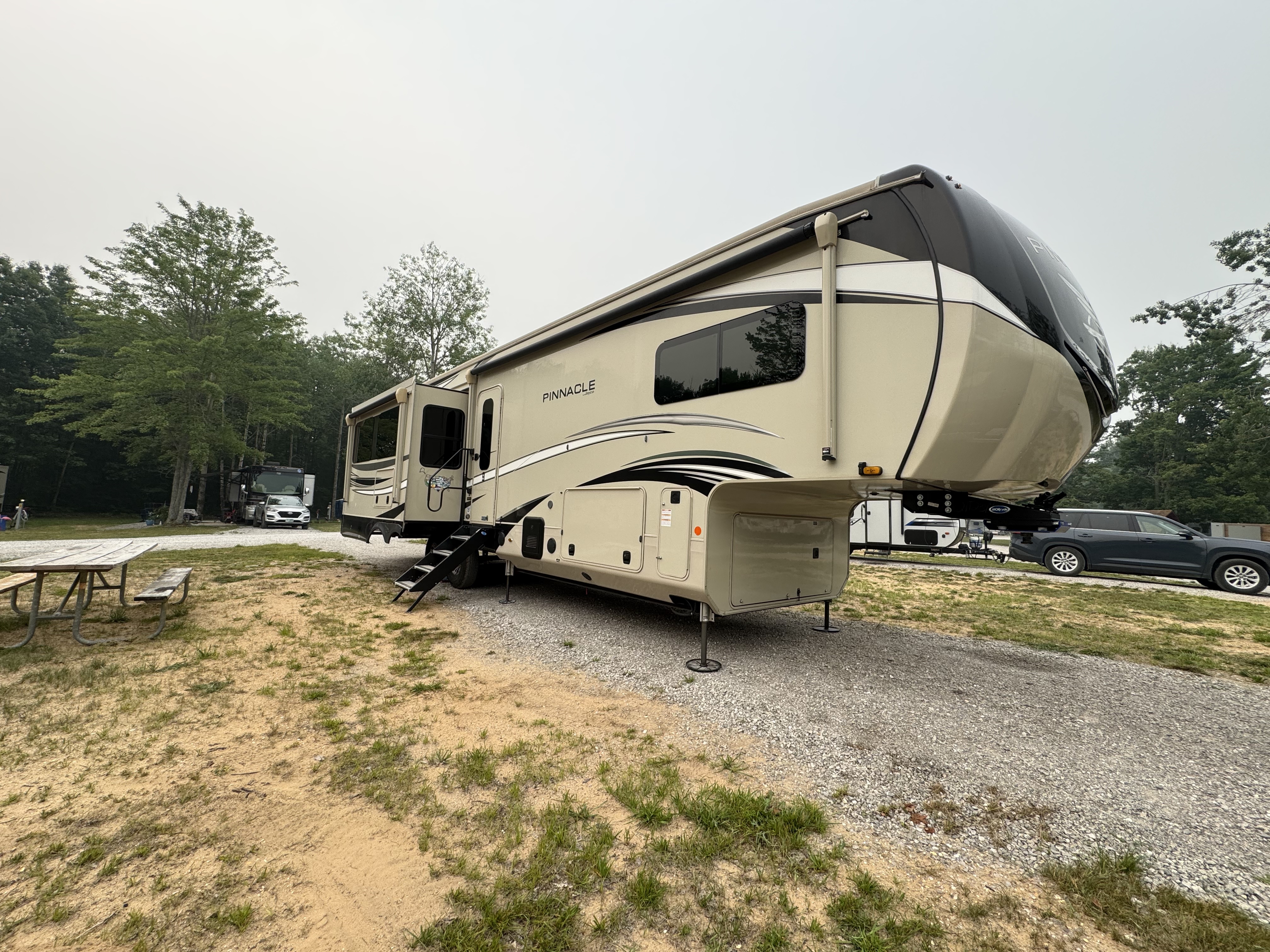 2022 Jayco PINNACLE 38SSWS in frederic MI