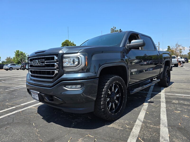 2018 GMC SIERRA in Santa Ana, CA