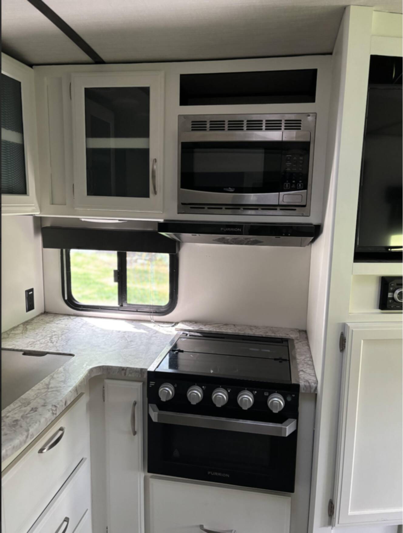 A photo of this 2019 Grand Design Imagine 2500RL