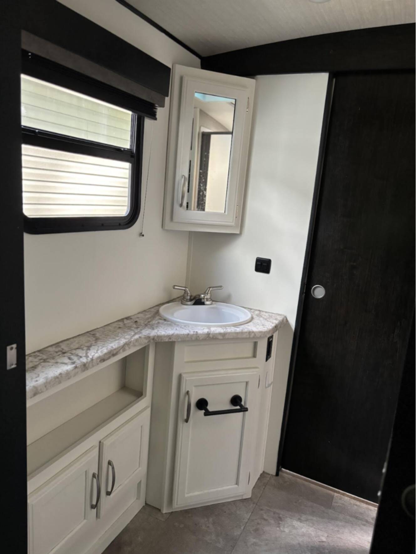 A photo of this 2019 Grand Design Imagine 2500RL