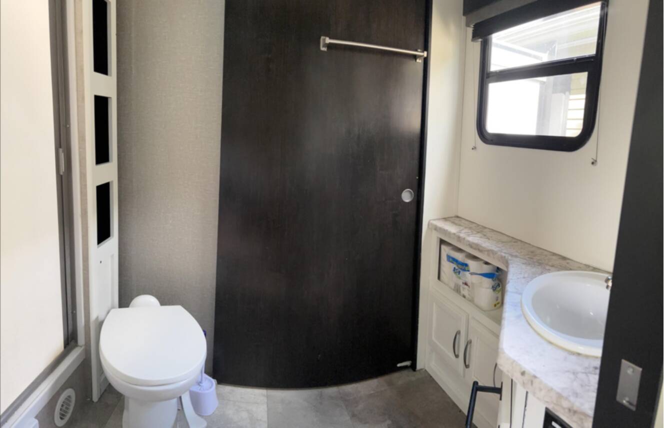A photo of this 2019 Grand Design Imagine 2500RL