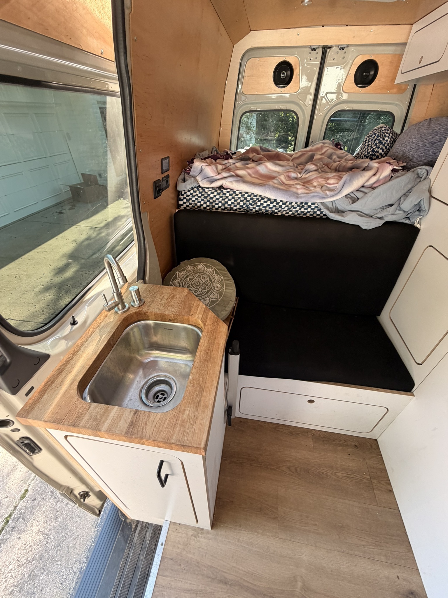2022 Mercedes-Benz SPRINTER 144 AWD HIGH-ROOF in topeka KS
