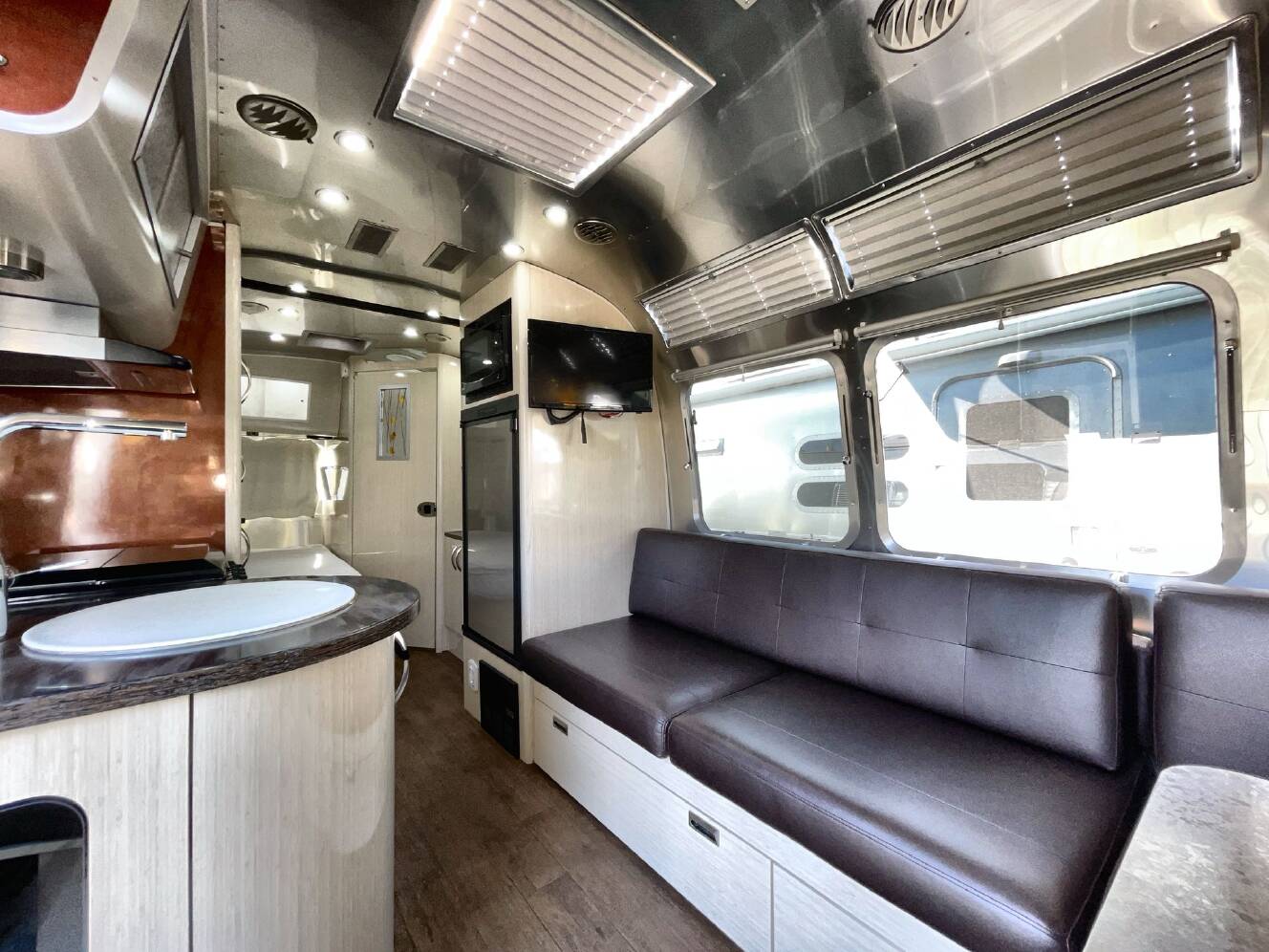A photo of this 2017 Airstream International Serenity 23D