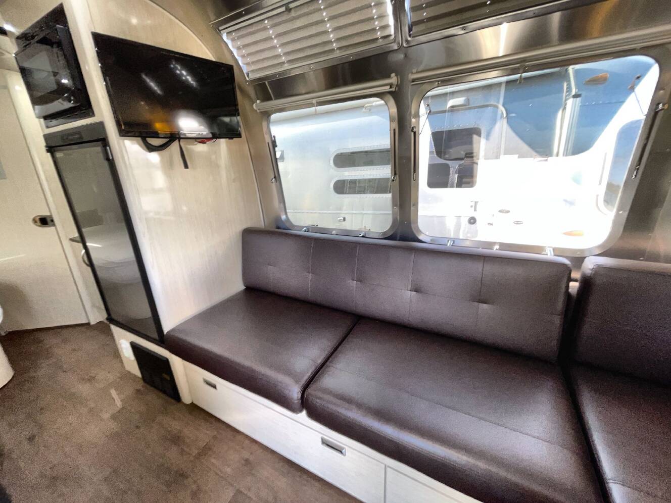 A photo of this 2017 Airstream International Serenity 23D