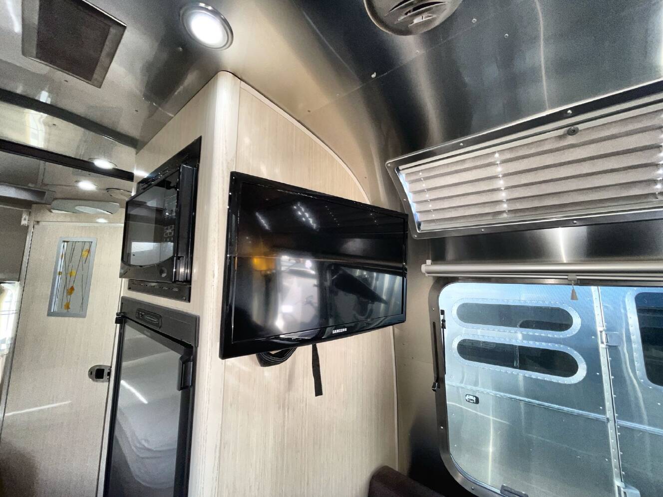 A photo of this 2017 Airstream International Serenity 23D