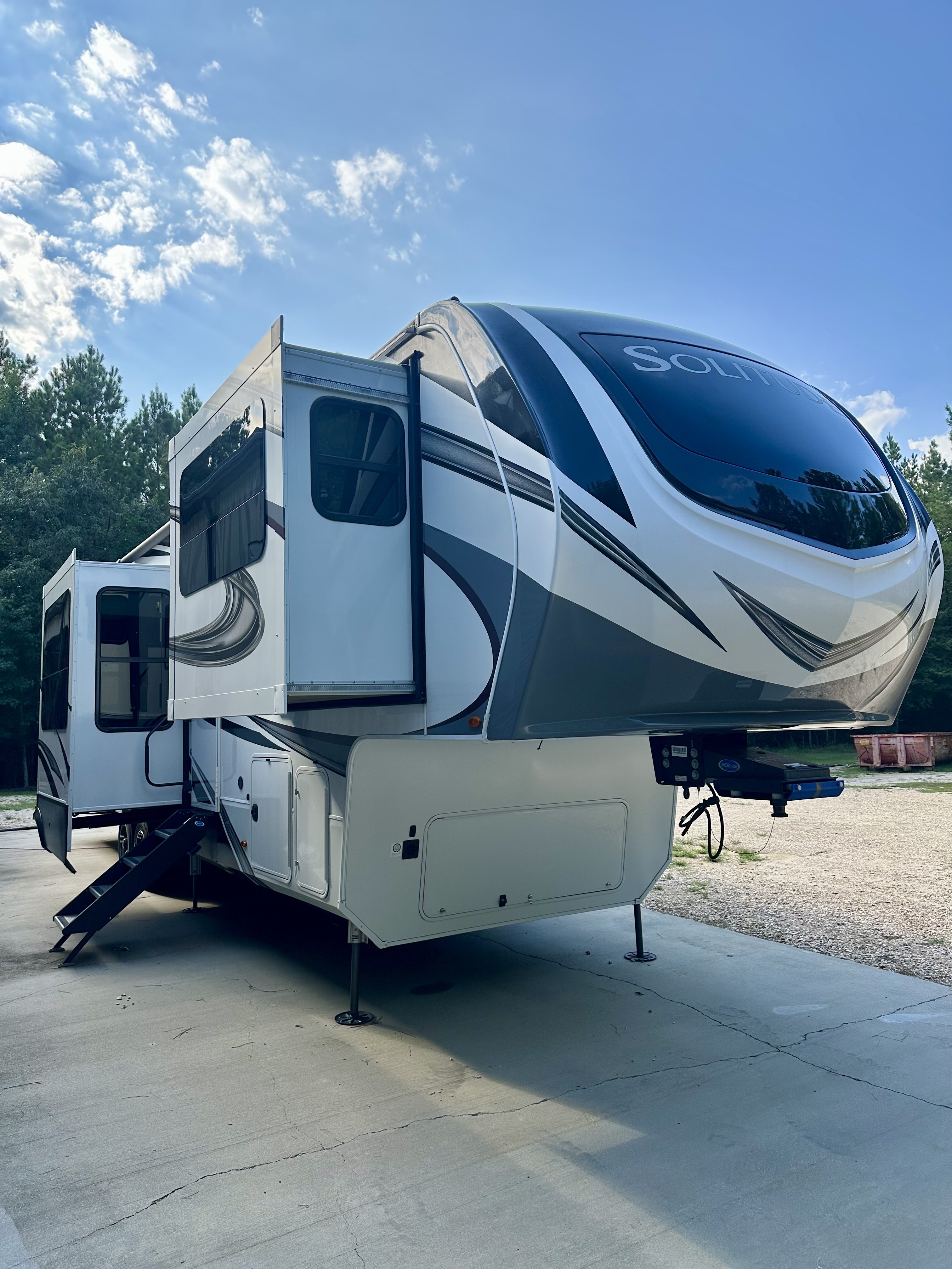 2023 Grand Design SOLITUDE 380FL RV