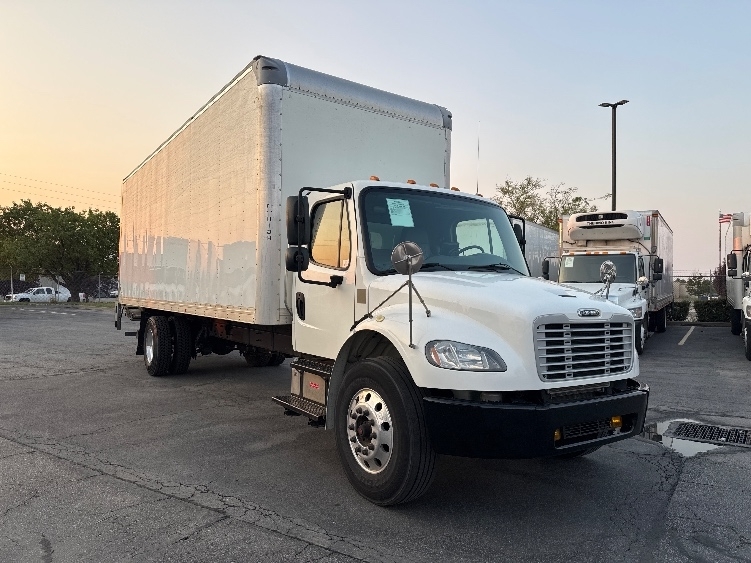 2020 FREIGHTLINER BUSINESS CLASS M2 106 in Salt Lake City, UT