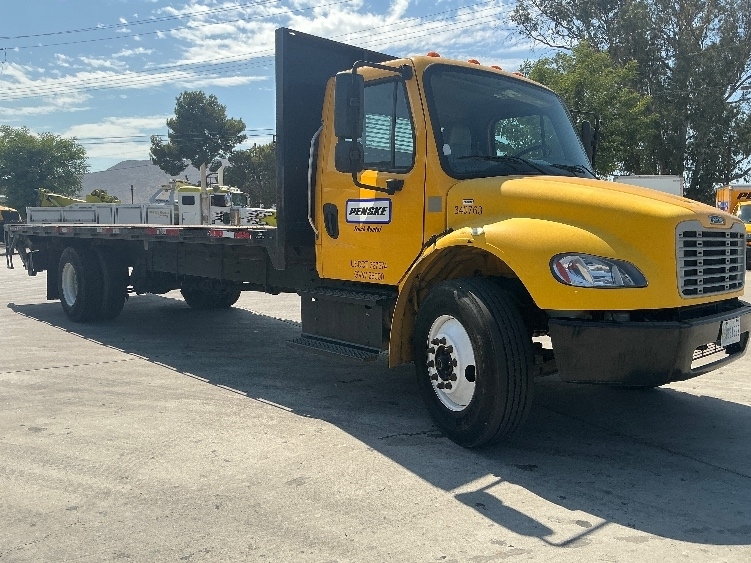 2020 FREIGHTLINER BUSINESS CLASS M2 106 in Fontana, CA