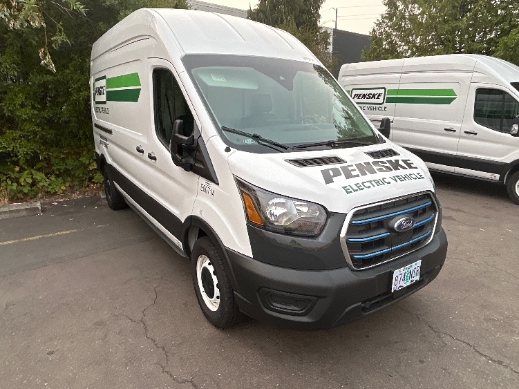 2022 FORD TRANSIT 350 in Portland, OR