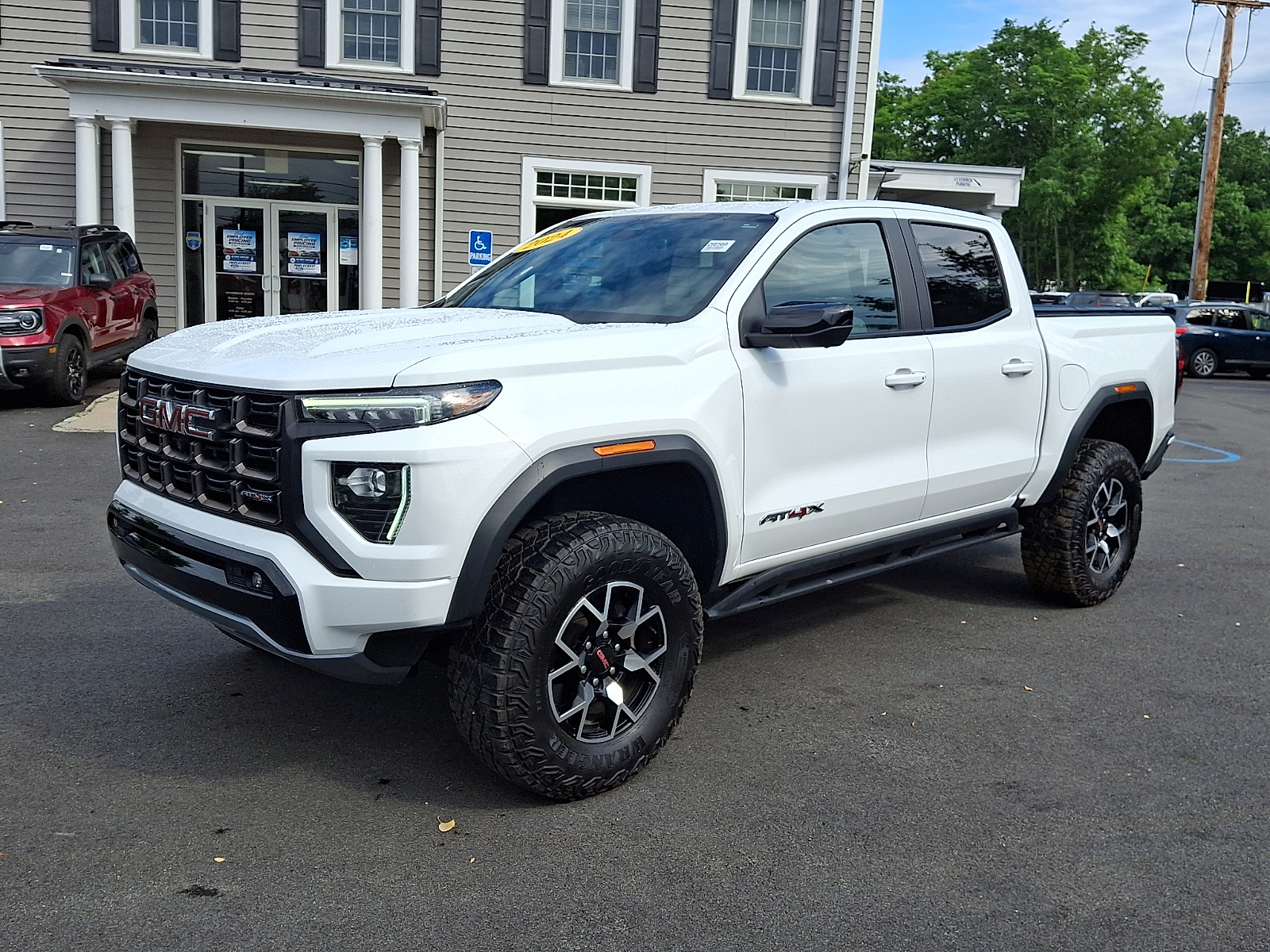 2024 GMC CANYON in Mendham, NJ