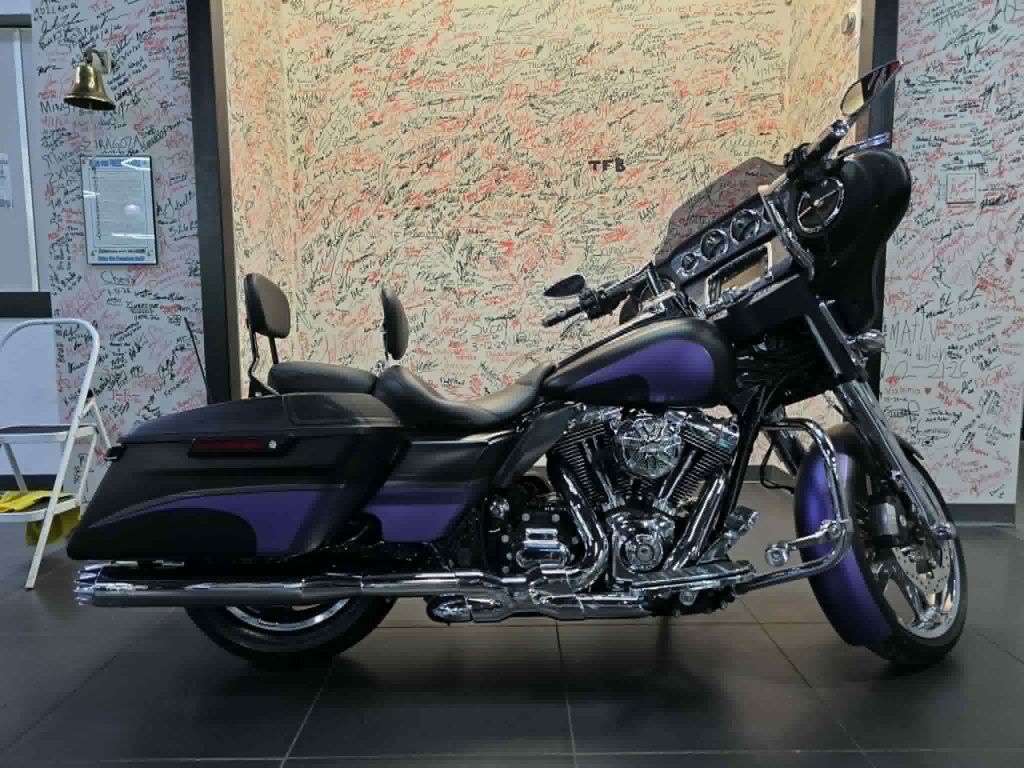 2014 Harley-Davidson Street Glide Special SPECIAL in Woodbridge, VA