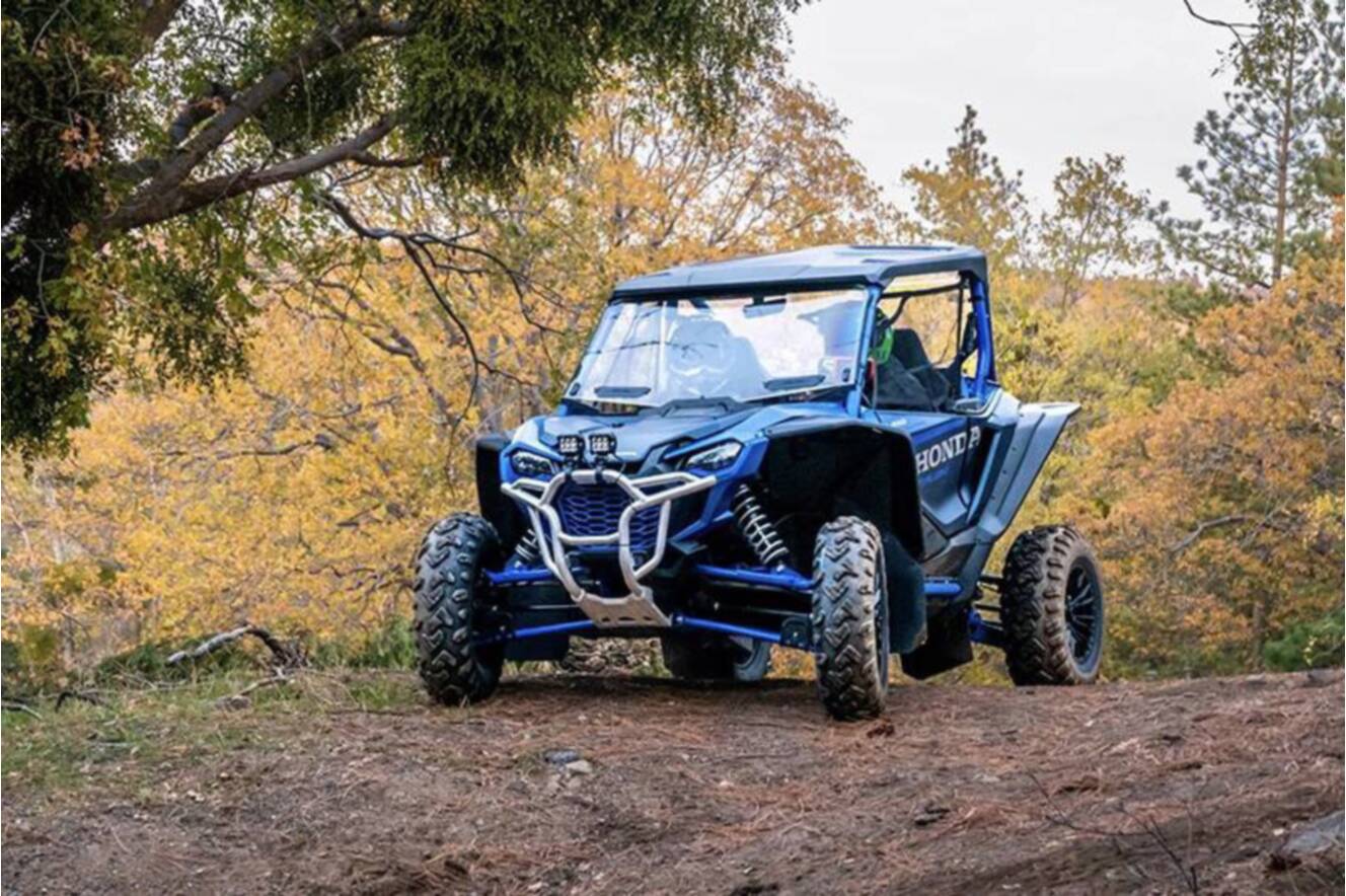 A photo of this 2025 Honda Talon 1000R FOX Live Valve