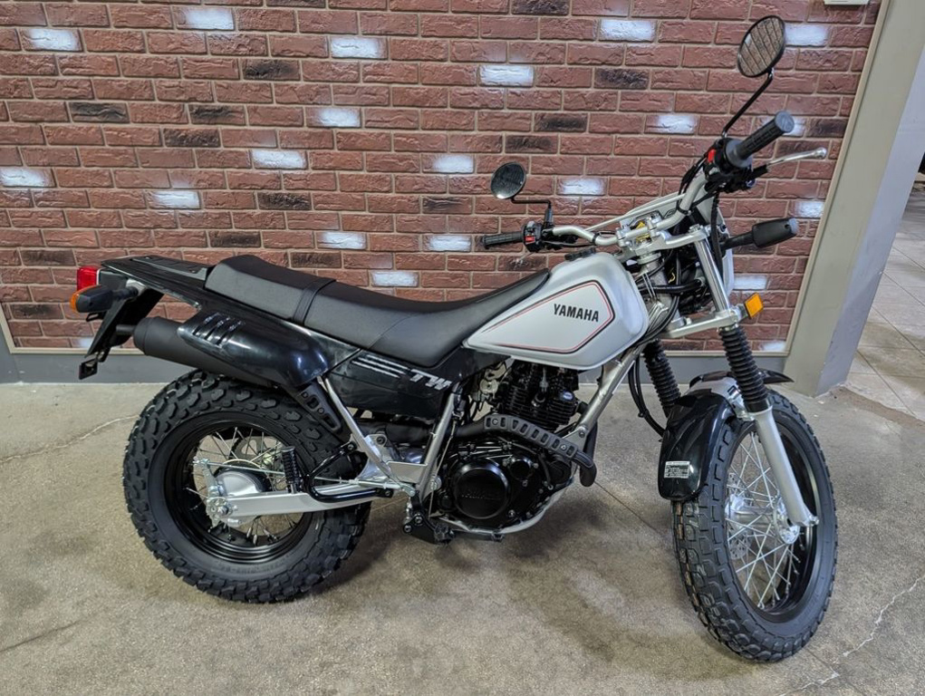 2027 Yamaha TW200 200 in Dimondale, MI