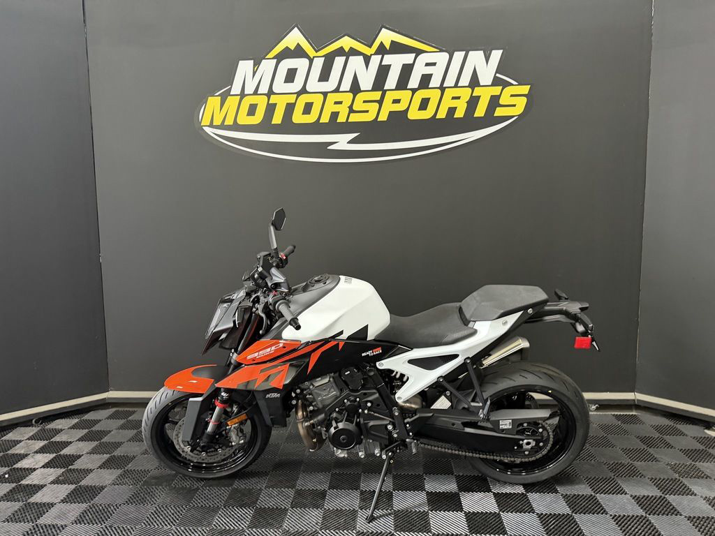 2027 KTM Duke 990 990 in Roswell, GA
