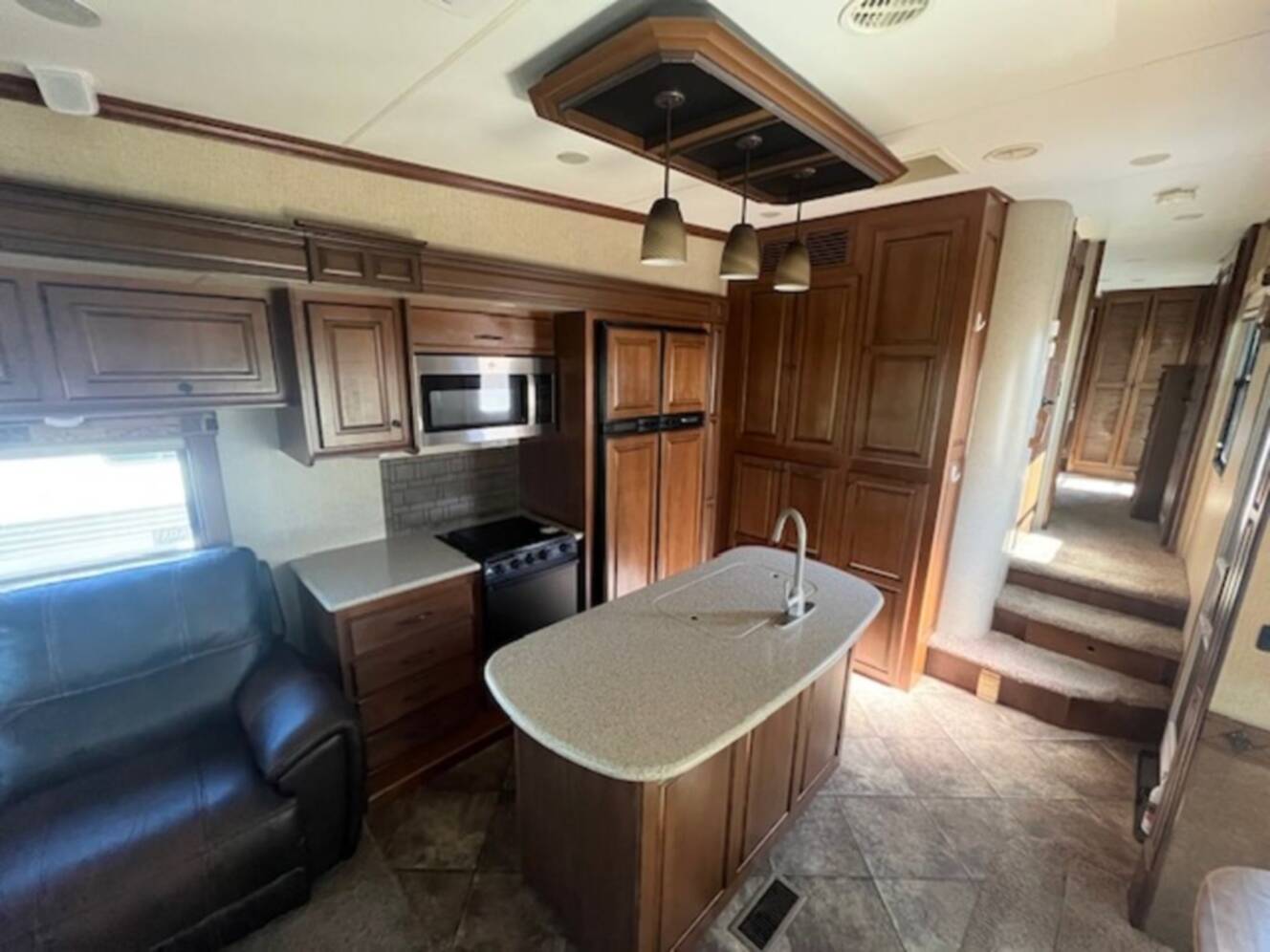 A photo of this 2014 Heartland Bighorn BH 3010RE