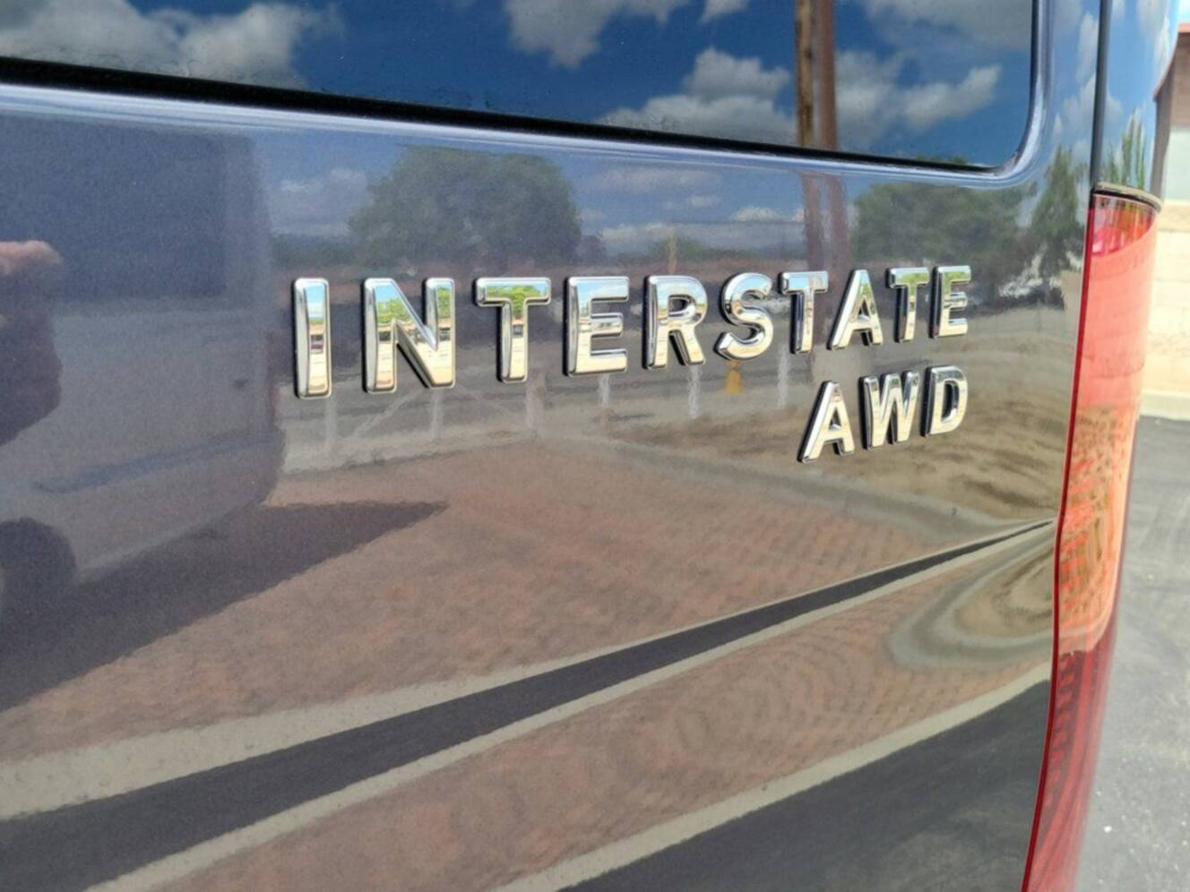 A photo of this 2025 Airstream Interstate 19