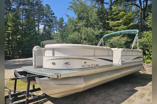 2006 South Bay 8525CR E SERIES in freedom NH