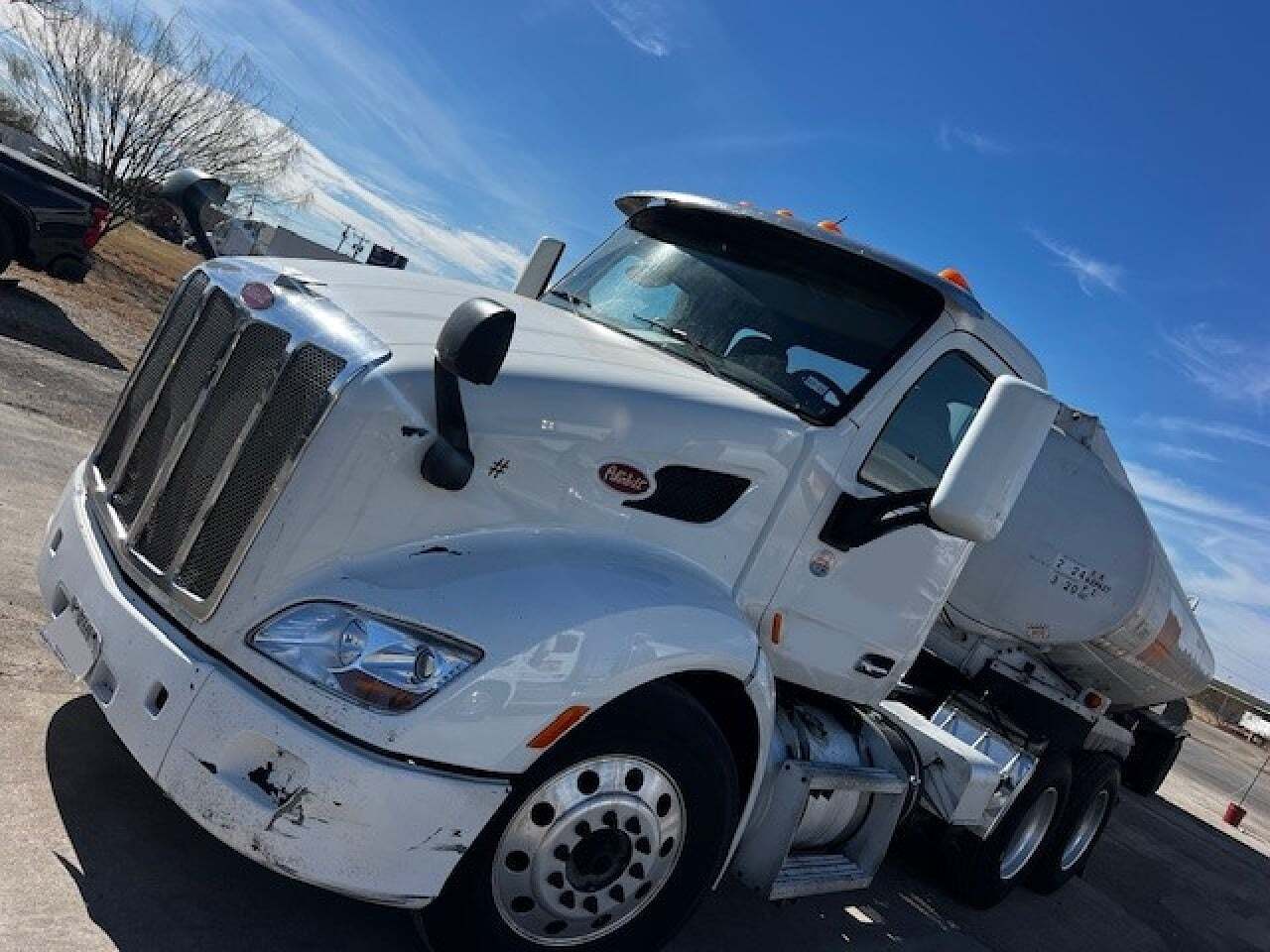 2015 PETERBILT 579 in San Antonio, TX