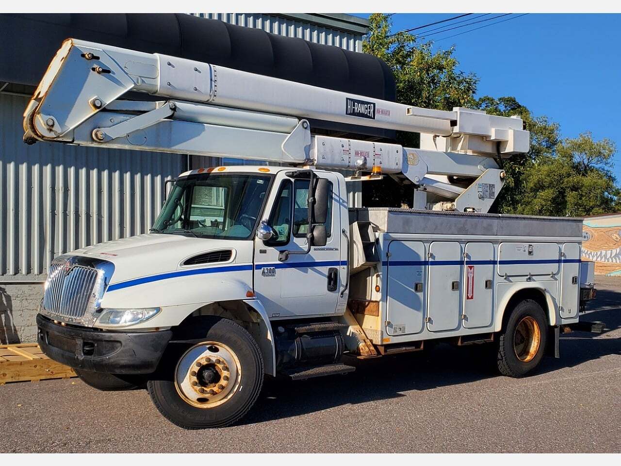 2003 INTERNATIONAL DuraStar 4300 in Houghton, MI