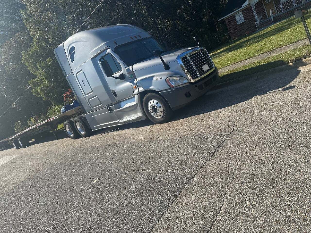 2017 FREIGHTLINER Cascadia 126 in Chickasaw, AL