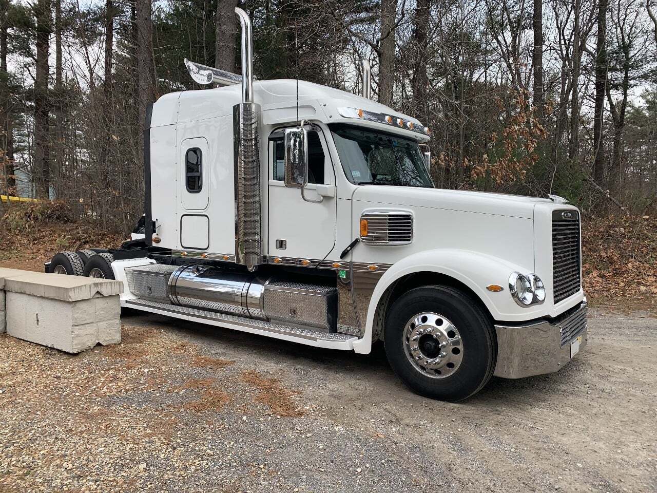 2016 FREIGHTLINER Coronado Glider in Boston, MA