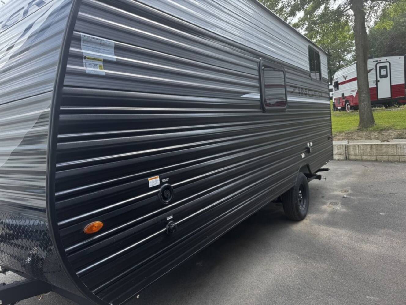 A photo of this 2026 Crossroads Rv Zinger 18BH