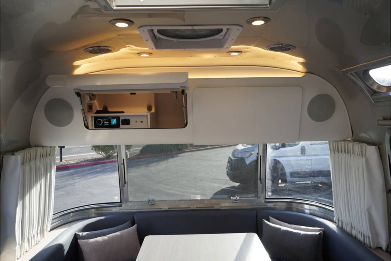 A photo of this 2026 Airstream Globetrotter 25FBT
