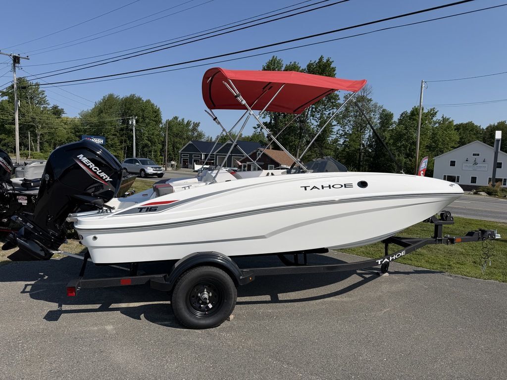 2027 Tahoe® T16 in holden ME
