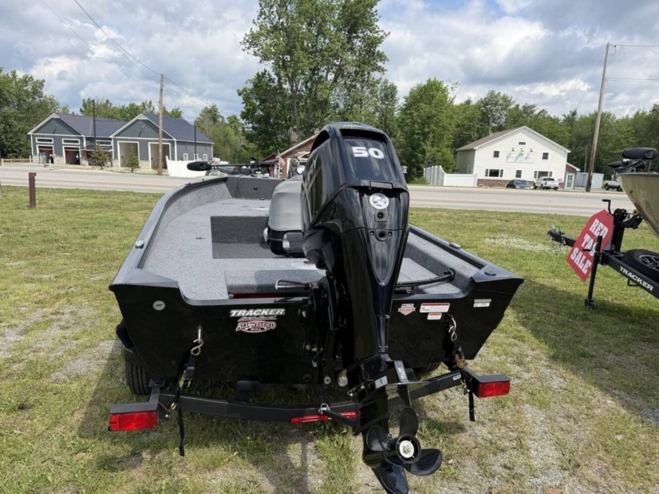 A photo of this 2027 Tracker® Boats SG V16 SC