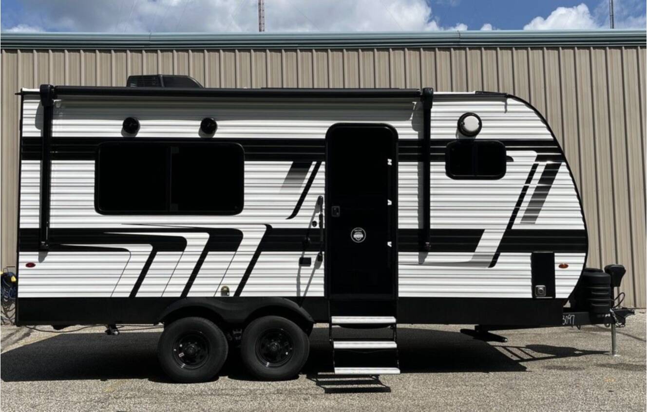 A photo of this 2026 Grand Design Momentum MAV 17MAV