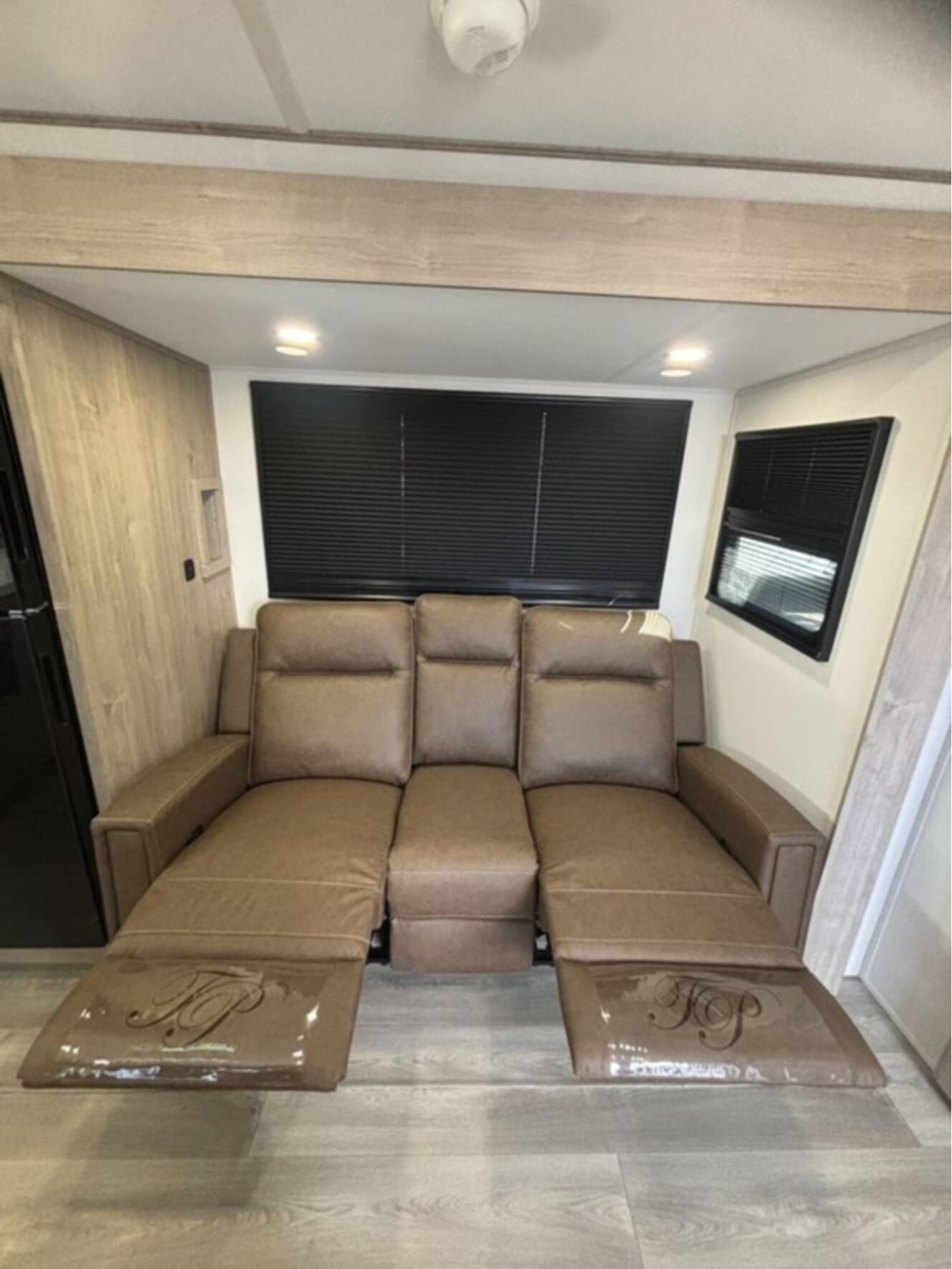 A photo of this 2026 Grand Design Imagine 2700BS