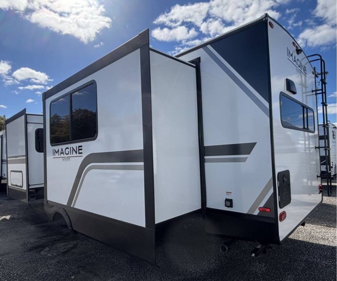 A photo of this 2026 Grand Design Imagine 2700BS