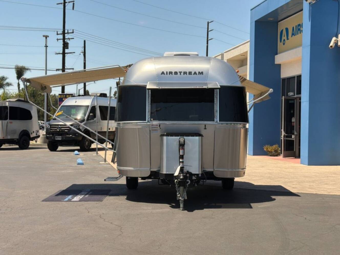 A photo of this 2026 Airstream Caravel ® 16RB