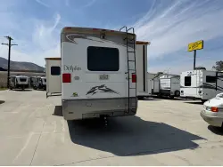 2006 NATIONAL DOLPHIN 5535