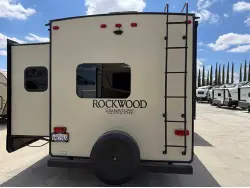 2018 Forest River Rockwood Signature 8324BS-W