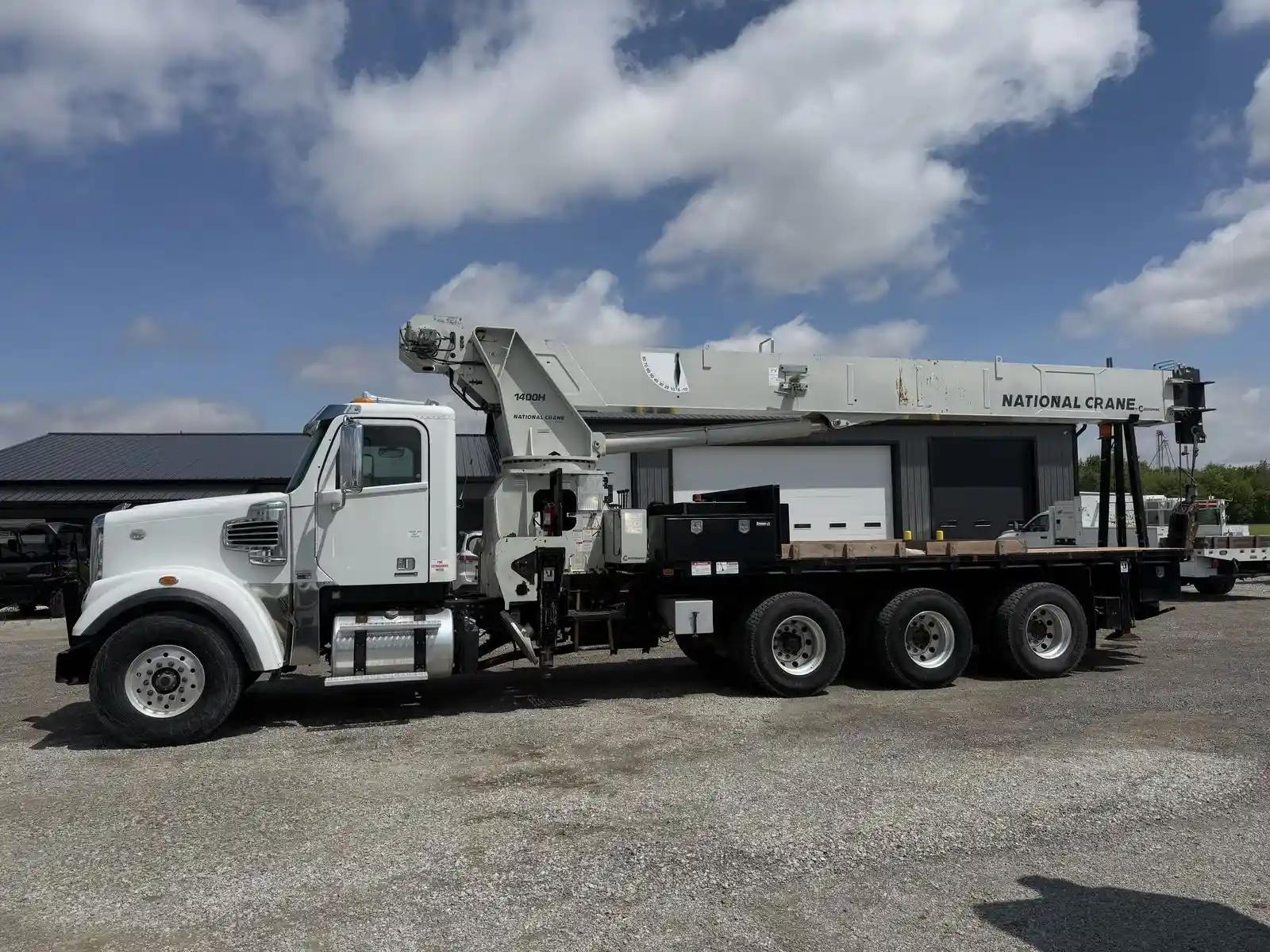 2012 Freightliner Coronado in Craigville, IN