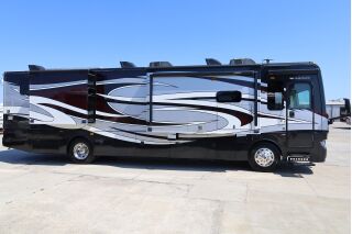 2017 FLEETWOOD PACE ARROW LXE 38K
