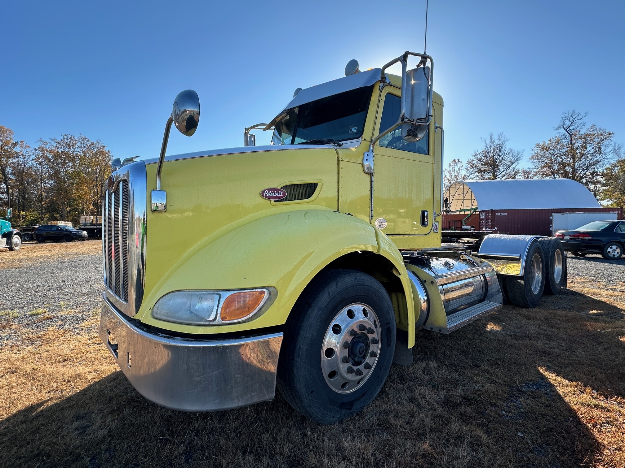 2013 PETERBILT 384 in Palm, PA