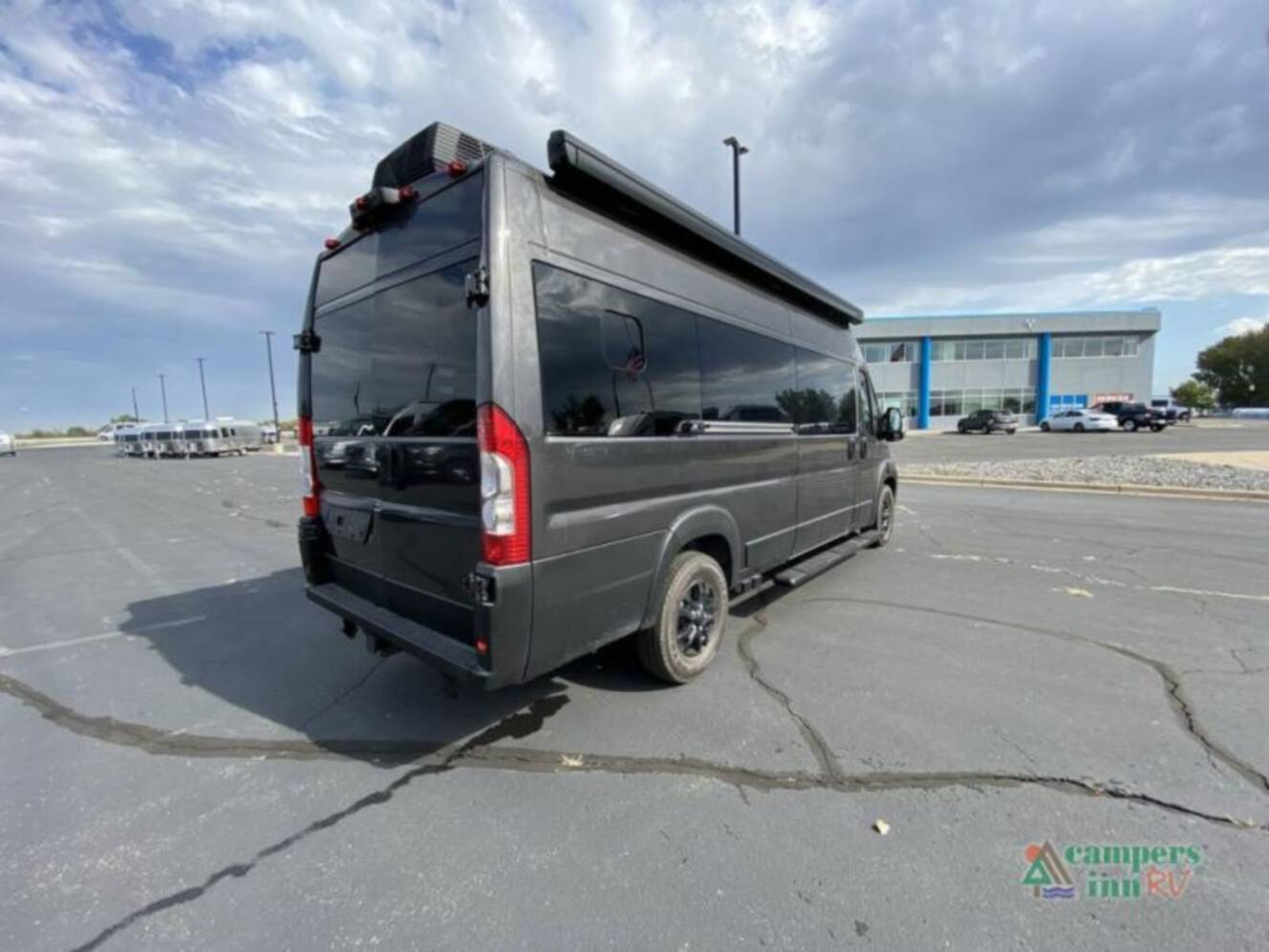 A photo of this 2026 Airstream Rangeline RGN