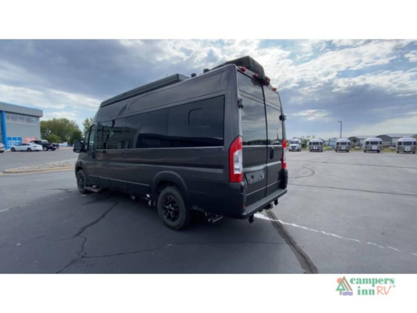 A photo of this 2026 Airstream Rangeline RGN