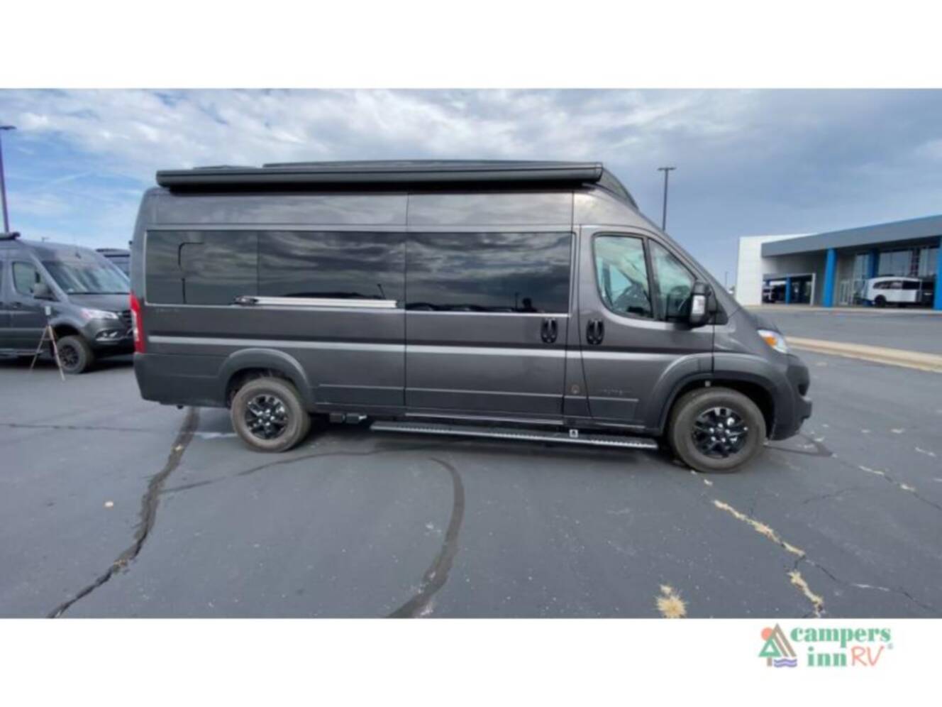 A photo of this 2026 Airstream Rangeline RGN