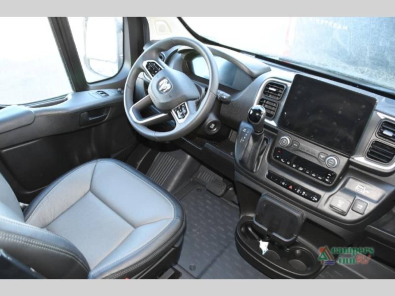 A photo of this 2026 Airstream Rangeline RGN