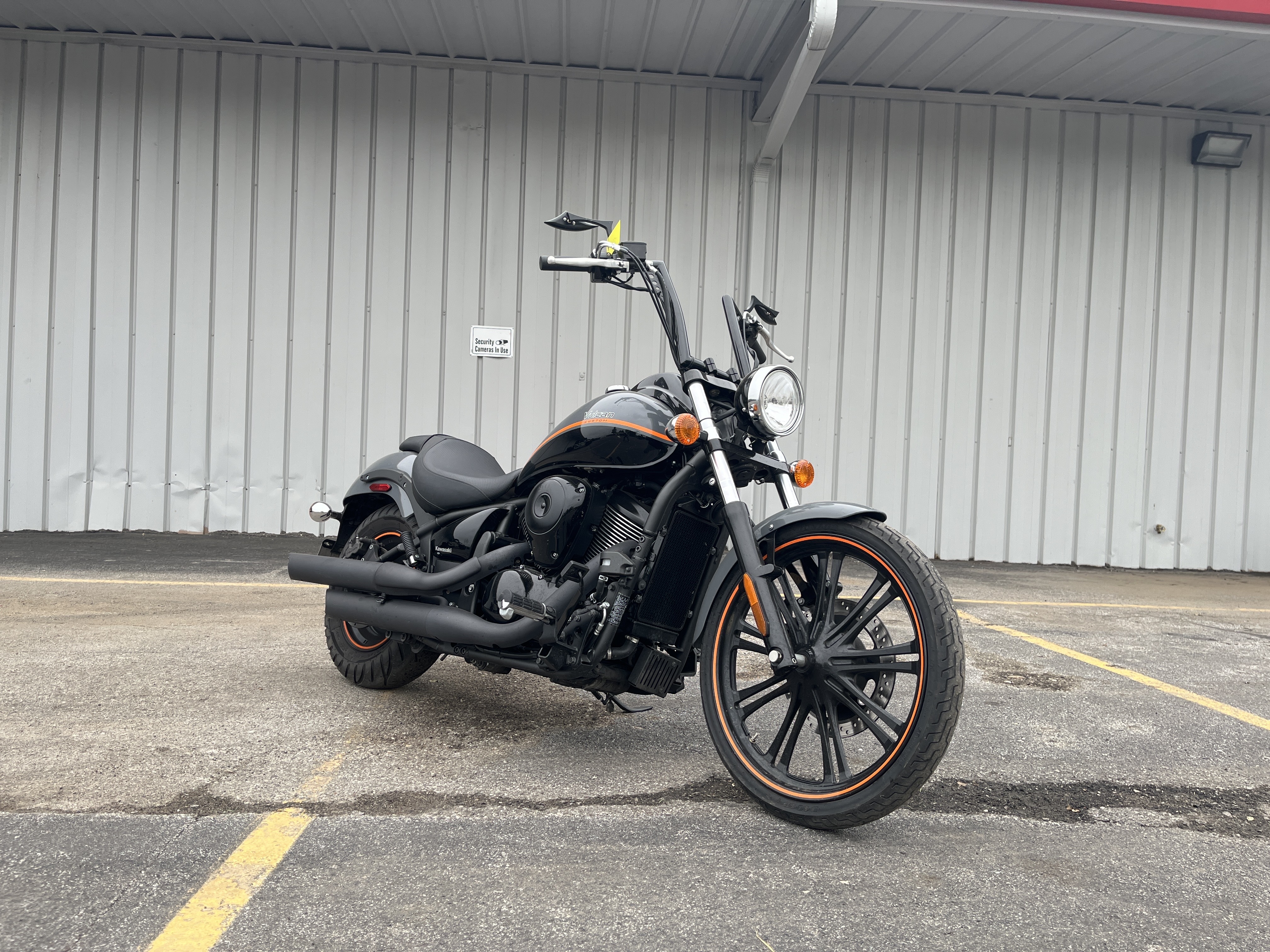 2019 Kawasaki VULCAN 900 CUSTOM SE in Shawnee, KS