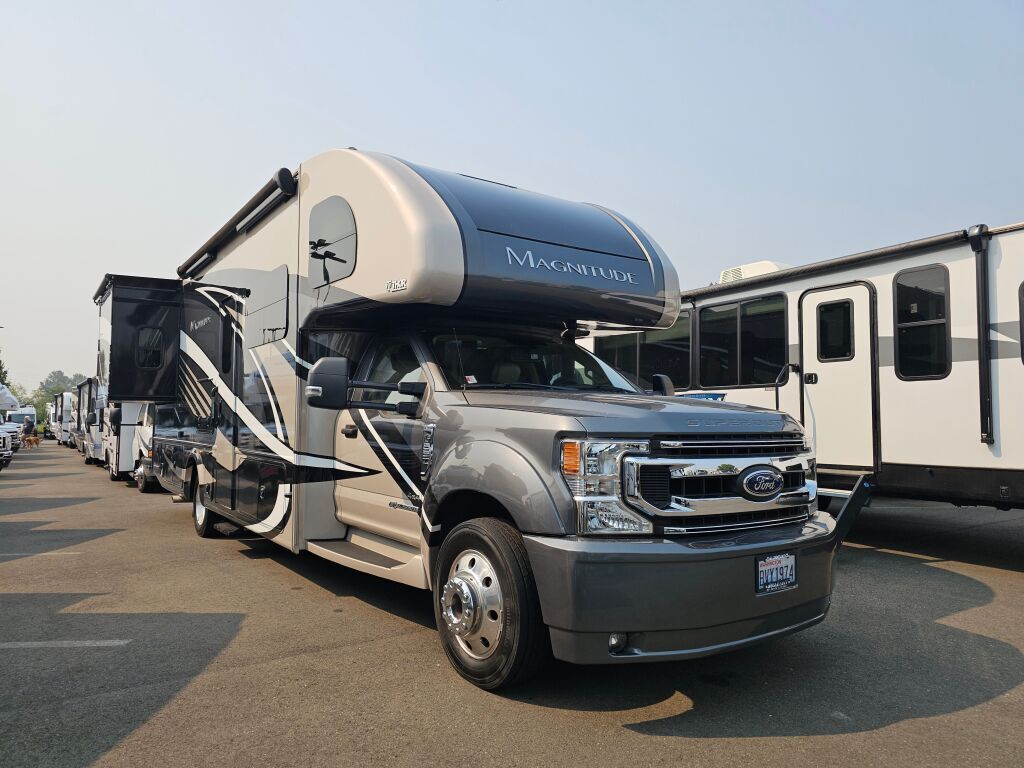 2021 Thor Motor Coach Magnitude XG32 in sumner WA